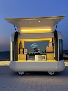 Camión de café móvil premium que sirve bebidas calientes en festivales al aire libre - Product Image 2