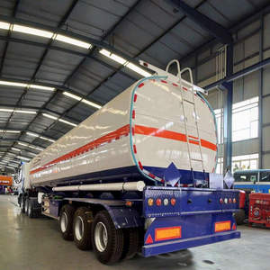Semirremolque Cisterna para Combustible con Bomba de Vacío, Construcción de Acero, Transporte de Gasolina, Diésel y Aceite - Product Image 3