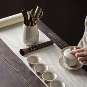 Juego de Té de Porcelana Ru Kiln Tea Six Gentlemen, Cilindro Beige con Pétalos, Utensilios para la Ceremonia del Té Kung Fu - Product Image 4