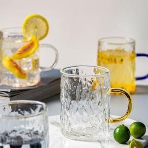 <span class=keywords><strong>Mug</strong></span> en verre borosilicate martelé fait main avec poignée colorée, résistant <span class=keywords><strong>à</strong></span> la chaleur, compatible lave-vaisselle et micro-ondes, tasse <span class=keywords><strong>à</strong></span> eau et <span class=keywords><strong>à</strong></span> thé réutilisable - Product Image 1