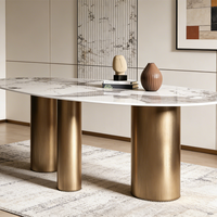 Table à Manger Ovale en Marbre de Luxe, Pierre Frittée, Piétement en Acier Inoxydable Doré, Pièce Maîtresse Moderne pour Villa et Hôtel