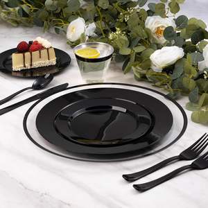 ที่ชาร์จแผ่นใส13นิ้วพร้อมแผ่นชาร์จพลาสติกสีดำขอบสีดำสำหรับงานแต่งงานจานชาร์จที่หรูหราเสิร์ฟอาหาร - Product Image 4
