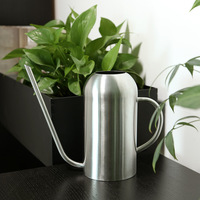 Arrosoir en acier inoxydable à long bec D6193, capacité 1,5 L, débit d'eau réglable, pour balcon et entretien des plantes domestiques