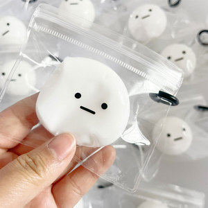 Llavero Promocional con Colgante Moldeable de Bola Mini Squishy de Crecimiento Lento para Alivio del Estrés al por Mayor - Product Image 5