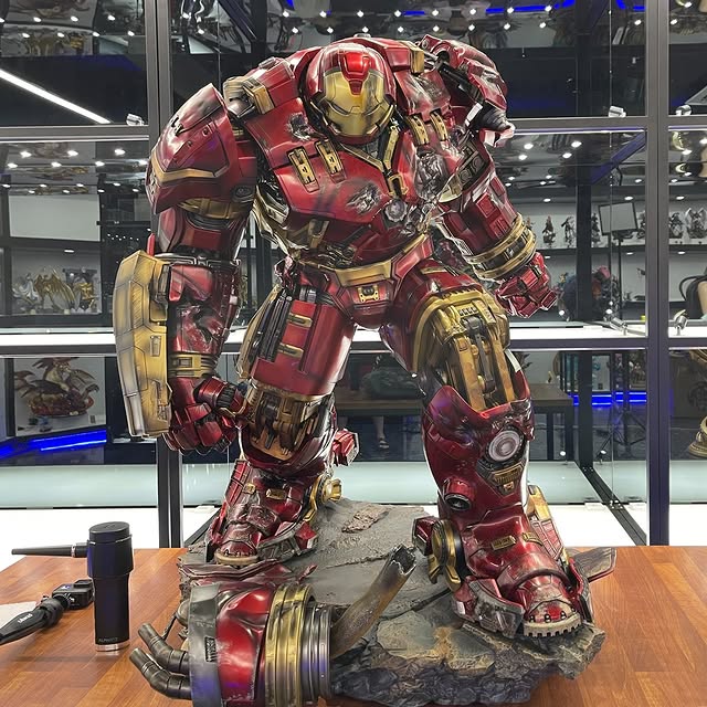 Mark44