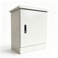 Armoire réseau extérieure sur pied 6U-18U 600 mm à dessus plat soudé, étanche IP55, rack de serveur en acier standard 19 pouces en stock