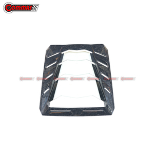ชุดแต่งคาร์บอนไฟเบอร์สไตล์ MSY สำหรับรถยนต์ Lamborghini Huracan LP610 ประกอบด้วยลิ้นหน้า สเกิร์ตข้าง ดิฟฟิวเซอร์หลัง สปอยเลอร์หลัง และฝากระโปรงท้าย - Product Image 4
