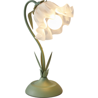 Lampe de table de chambre à coucher en forme de fleur de décoration de mariage romantique et chaleureuse de style européen