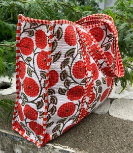 Sac fourre-tout matelassé en coton, imprimé à la main, avec coutures de qualité supérieure, pour voyage et shopping - Product Image 2