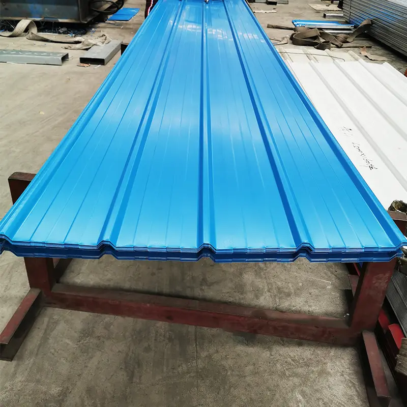 Bina için Q195 Q235 Q355 PPGI Prepainted boyalı galvanizli metal çatı levhası renk kaplı oluklu mukavva