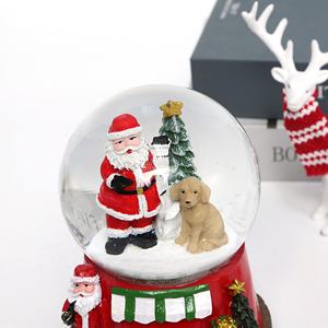 Venta al por Mayor de Adornos Navideños de Resina Personalizados, Decoraciones Navideñas de Santa Claus, Globos de Nieve Navideños - Product Image 4