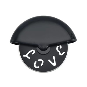 Wholesale Stainless Steel Pizza Wheel Cutter Kitchen Tools for Baking and <strong>Oven</strong> Use - Product Image 6