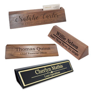 Logotipo personalizado al por mayor estilo europeo Oficina Aula Reunión Escritorio de madera Placas de nombre - Product Image 4