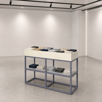 Table de présentation de vêtements rotative carrée à 4 niveaux, présentoir de vêtements pour magasin de détail, présentoir de vêtements certifié ETL
