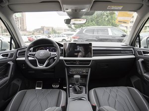 <span class=keywords><strong>VW</strong></span> <span class=keywords><strong>Tiguan</strong></span> L (Facelift) <span class=keywords><strong>2023</strong></span>, SUV 330TSI Turbo Automático 2WD <span class=keywords><strong>R</strong></span>-<span class=keywords><strong>Line</strong></span> Edición Yuexiang, Asientos de Cuero, Techo Panorámico, LED - Product Image 4