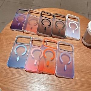 Coque de téléphone magnétique antichute et antichoc à bords dégradés bicolores pour iPhone 16 17 Pro Max - Product Image 1
