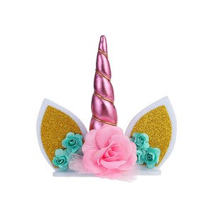 <span class=keywords><strong>Décoration</strong></span> de <span class=keywords><strong>gâteau</strong></span> d'anniversaire en tissu multicolore sur le thème de la <span class=keywords><strong>licorne</strong></span> avec accessoire de <span class=keywords><strong>décoration</strong></span> de dessert et drapeau de présentation - Product Image 5