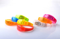 Cadeau promotionnel Bracelet en silicone Bracelet LED