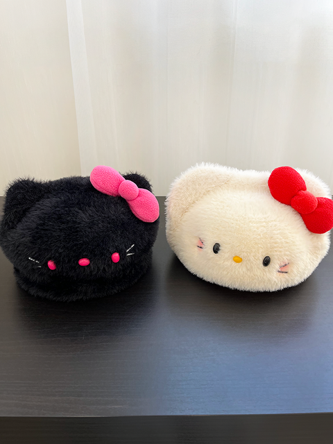 Fluffy Cute PU Blusher Kitty Cat Knitted Beret Hat for Women Daily Use Autumn Winter Hat