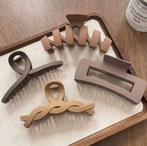 <span class=keywords><strong>Pince</strong></span> à cheveux en plastique marron, grande <span class=keywords><strong>pince</strong></span> à cheveux, vente en gros, <span class=keywords><strong>prix</strong></span> bon marché, accessoires Artstar pour les jeunes femmes, <span class=keywords><strong>pince</strong></span> à cheveux pour filles - Product Image 3