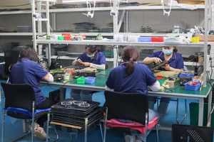 Feux de signalisation routière à LED clignotants Crossroads 300 mm, 3 sections, rouge, vert, jaune, 12-24 V CC - Product Image 5