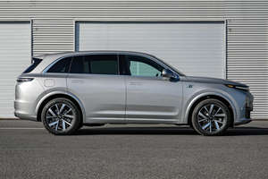 سيارة Lixiang Li 7 هجينة طويلة المدى رائجة البيع سيارات ماركة Lixiang الصينية في المخزون نسخة Lixiang L7 - Product Image 2