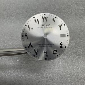 Esfera de Reloj con Números Arábigos Personalizada |   Esfera de Reloj Multicolor OEM para Estilo |   Proveedor Mayorista de Impresión de Logotipos de Lujo - Product Image 6