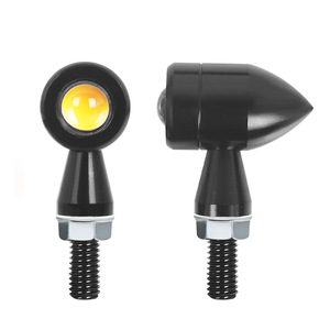 Feu de plaque d'immatriculation LED XTX pour moto, mini clignotant arrière COB jaune pour la modernisation et la rénovation - Product Image 2
