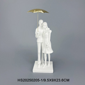 Vente en gros de poupée en résine mariée marié, décoration de mariage, <span class=keywords><strong>figurine</strong></span> décorative pour couple, dessin animé, câlin, cadeau de Saint-Valentin pour couples - Product Image 5