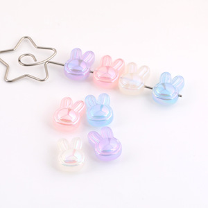 ลูกปัดอะคริลิกรูปกระต่ายน่ารัก สีสุ่ม สำหรับทำสร้อยข้อมือ ชาร์มเรซิ่นพลาสติก ฤดูใบไม้ผลิ 2025 ผลิตจากเมืองอี้หวู่ - Product Image 5