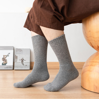 Chaussettes côtelées ultra épaisses pour femmes, couleur unie, 10% laine, chaussettes chaudes d'hiver pour filles, chaussettes longues en laine pour le sport, chaussettes mi-mollet