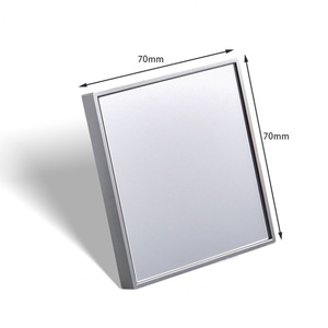 กระจกแต่งหน้าพกพาทรงสี่เหลี่ยมหรูหราสีทอง ดีไซน์ทันสมัย ขายดี - Product Image 6