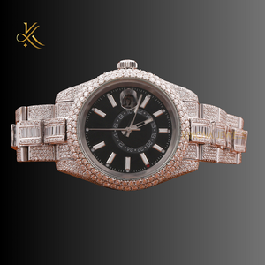 Reloj de diamantes de moissanita elegante y duradero elaborado con calidad superior y brillo lujoso para personas a la moda - Product Image 5