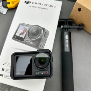 <span class=keywords><strong>DJI</strong></span> Osmo Action 4, Cámara de Acción Sumergible a 18 m, 4K HDR, Batería de Larga Duración, Soporte Magnético, 155 FOV, Pantalla Dual, Equipo para Vlogs Deportivos - Product Image 1