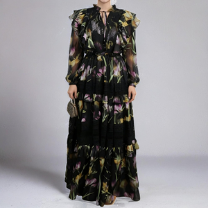 Elegante Vestido de Diseñador en Tallas Grandes de Gasa con Detalle de Encaje y Hombros con Volantes, Vestidos Modestos para Mujer de Alta Calidad Estilo Maxi - Product Image 1