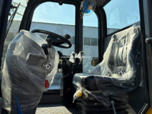 3トン<span class=keywords><strong>JCB</strong></span>スマートミニフォークリフトポータブルCE認定建設テレハンドラーレストラン産業新印刷ショップスチールボディ - Product Image 6