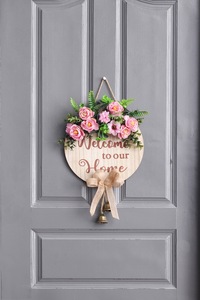 การตกแต่งบ้านใหม่ป้ายต้อนรับดีไซน์บ้านไร่ทำจากไม้พร้อมดอกไม้ประดิษฐ์ทาสีและป้ายแขวนกว้าง - Product Image 6