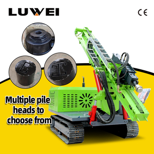 Macchina Economica per Fondamenta di Pannelli Solari con Martello Idraulico per la Posa di Pali in Acciaio sul Campo - Product Image 3