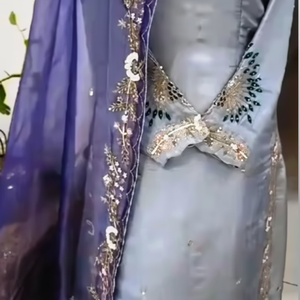 Designer moderne non cousu brodé à la main indien Fashion-Forward beaux costumes pour les femmes Style traditionnel pour les fêtes - Product Image 1