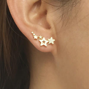 Pendientes colgantes de estrella chapados en oro para mujer, pendientes colgantes de moda con incrustaciones de perlas, diseño Go Shine, joyería para fiesta - Product Image 3