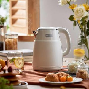 กาต้มน้ำไฟฟ้า Bear 1.5 ลิตร 1500 วัตต์ สแตนเลส ปิดอัตโนมัติ สำหรับใช้ในบ้าน - Product Image 2