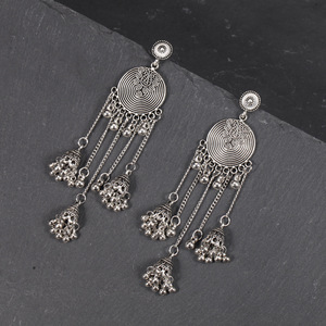 Boucles d'oreilles pendantes vintage papillon bohème en alliage plaqué argent antique, bijoux de fête pour femmes HY-7736 - Product Image 1
