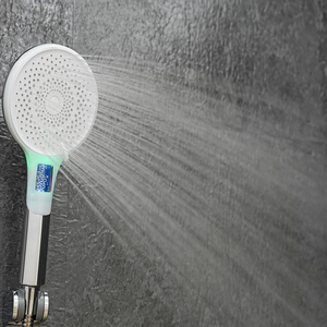 Nouveau <span class=keywords><strong>pommeau</strong></span> de <span class=keywords><strong>douche</strong></span> à affichage numérique Led luxe couleur Chang <span class=keywords><strong>pommeau</strong></span> de <span class=keywords><strong>douche</strong></span> cascade contrôle de l'<span class=keywords><strong>eau</strong></span> bain lumière Led <span class=keywords><strong>pommeau</strong></span> de <span class=keywords><strong>douche</strong></span> - Product Image 4