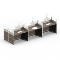 Poste de travail modulaire moderne personnalisable pour 2 à 8 personnes, avec cloison en bois, idéal pour les écoles et les hôpitaux
