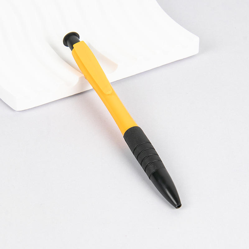 ที่ใส่ปากกาสีเหลือง