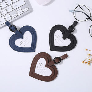 Étiquette de bagage en PU colorée, tendance et simple, en forme de cœur pêche, avec fonction anti-perte pour valise, cadeau à suspendre pour homme et femme - Product Image 1