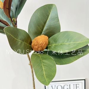 ใบแมกโนเลียประดิษฐ์สีน้ำตาลและสีเขียวแบบก้านเดี่ยวจาก Mishu Crafts สำหรับตกแต่งงานแต่งงานและบ้าน - Product Image 5