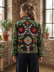 Veste d'hiver en velours ethnique bohème, écologique, multicolore, brodée, boutique - Product Image 2