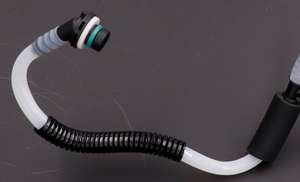 6120703232 A6120703232 pour <span class=keywords><strong>Mercedes</strong></span> W163 <span class=keywords><strong>ML</strong></span> <span class=keywords><strong>270</strong></span> <span class=keywords><strong>CDI</strong></span> Diesel Tuyau de carburant Câble d'alimentation Tuyau de carburant - Product Image 3