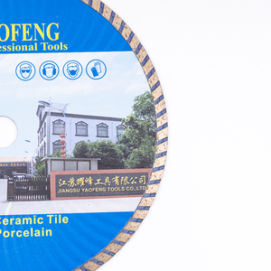 Lame de scie ondulée renforcée au diamant de <span class=keywords><strong>230</strong></span> mm (9 pouces) pressée à froid OEM pour le marbre, le granit, la brique, le bloc, le béton - Product Image 2